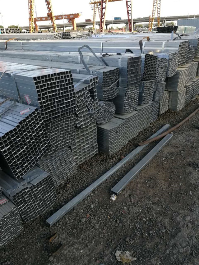 Q235B热浸建宁建宁建宁镀锌无缝方矩管 钢结构专用管材 Q235B热浸建宁建宁建宁镀锌无缝方矩管 钢结构专用管材